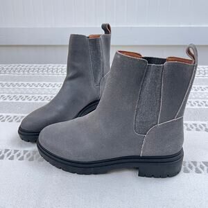 Lucky Brand Silver Ankle Boots Pull-On Metallic Leather Western Cowgirl Style